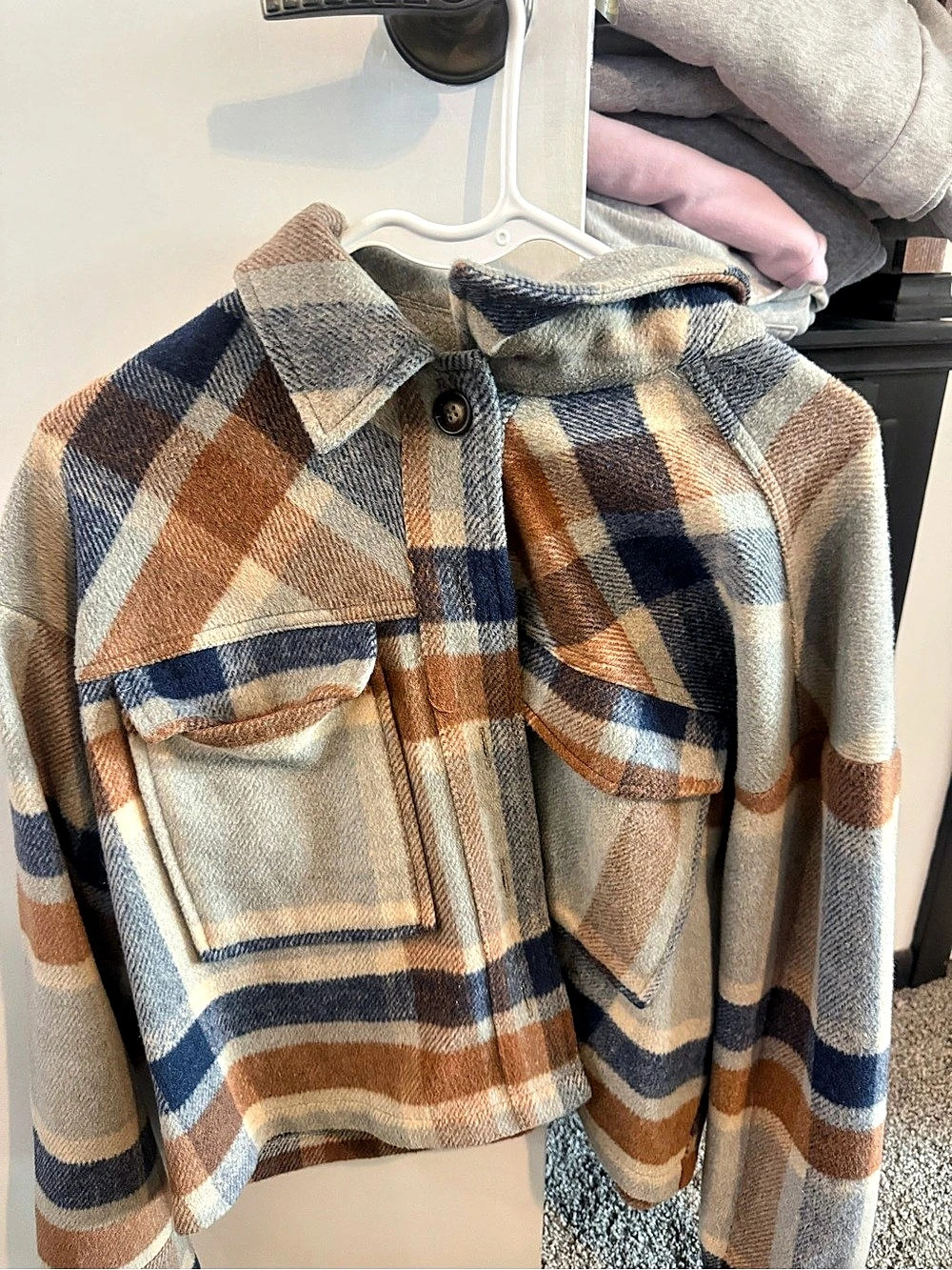 Women's Plaid Jacket in Blue & Brown Like New